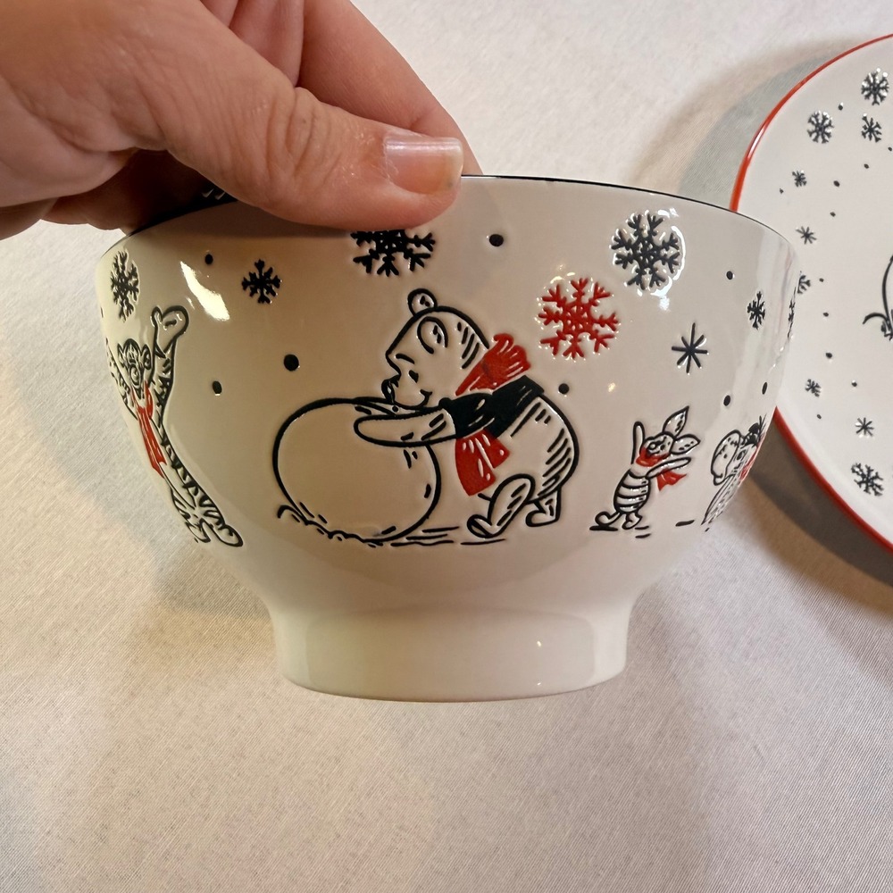 Disney Winnie the Pooh Bowl and Plate Set Zrike Scetch Collection White Winter - Picture 4 of 8